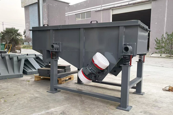 直线振动筛振动电机怎么选