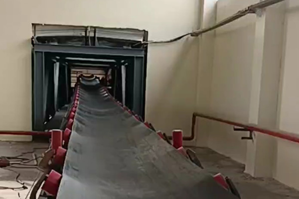 怎么选择适合自己的皮带输送机